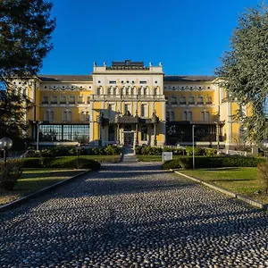 **** Szálloda Malpensa Olaszország
