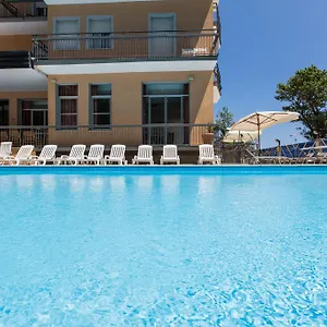 Atlas 3*, Rimini İtalya