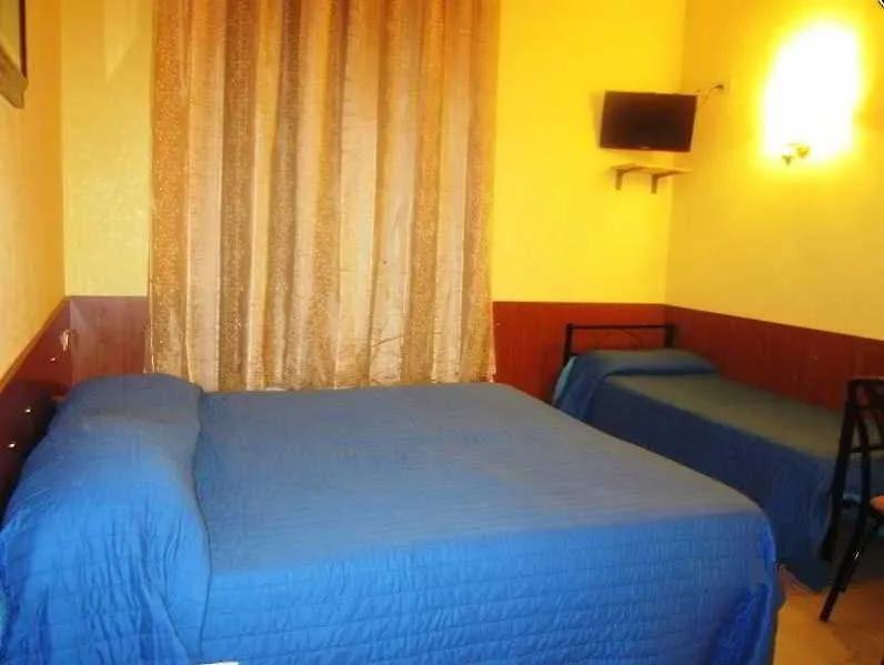 B&B Rome Terminal House